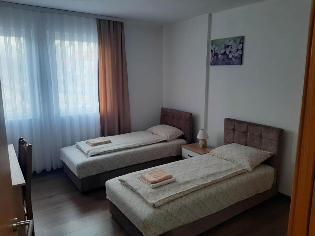 Apartmani Centar 谢尼察 外观 照片