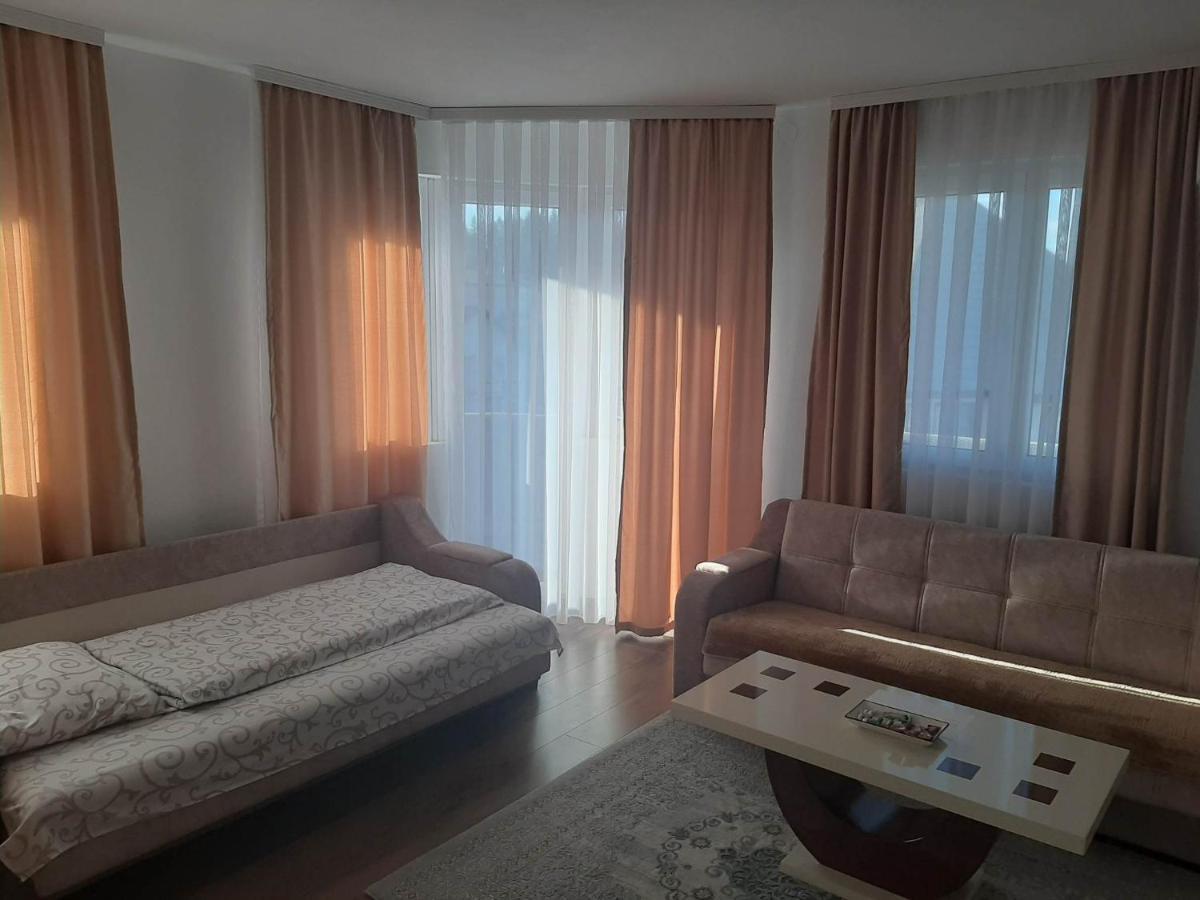 Apartmani Centar 谢尼察 外观 照片