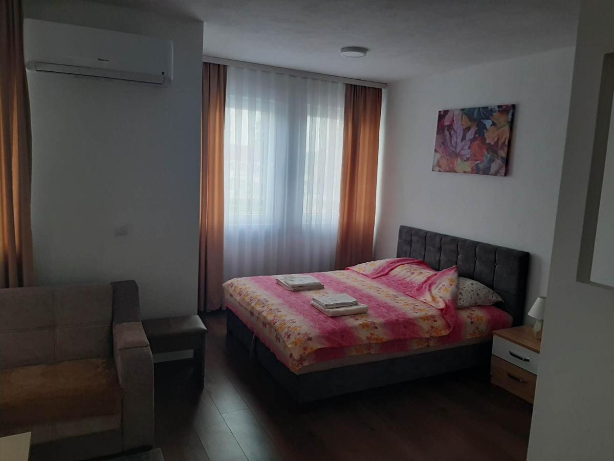 Apartmani Centar 谢尼察 外观 照片