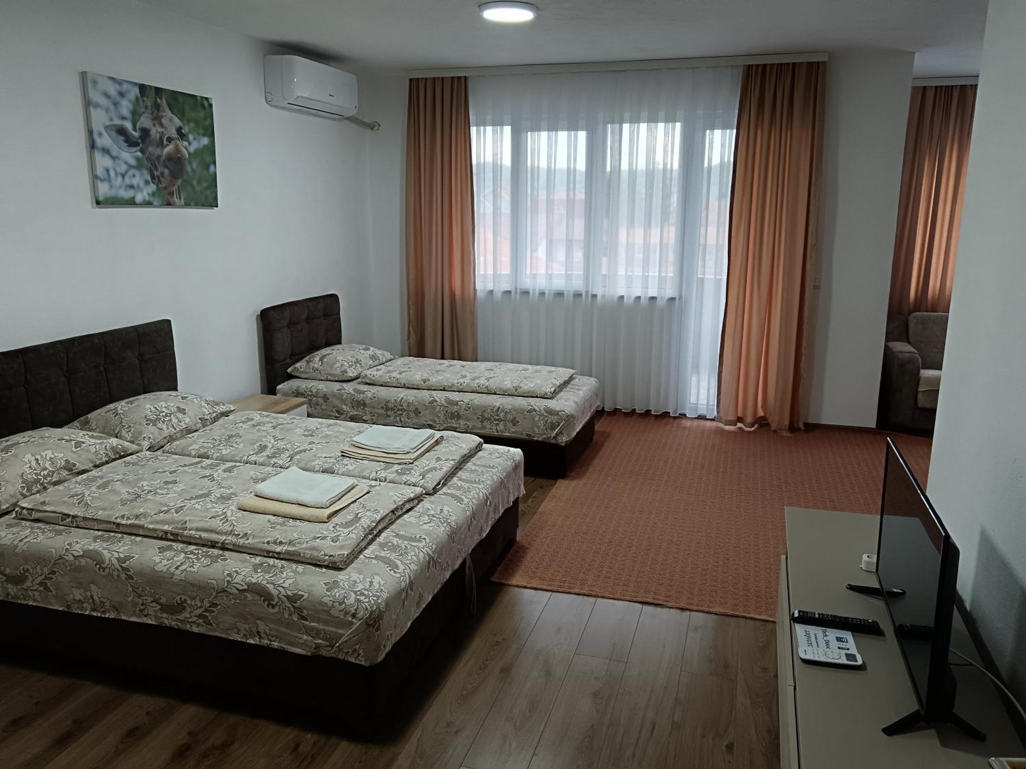 Apartmani Centar 谢尼察 外观 照片